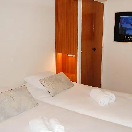 Nid D'aigle E1 By Interhome